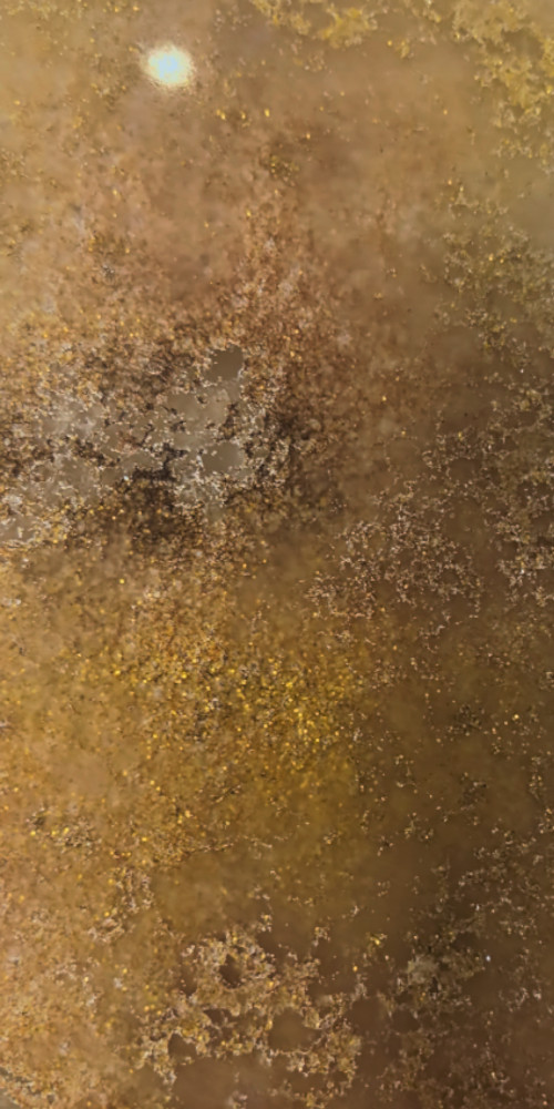 Golden Crystal - 0 Silica Solid Surface